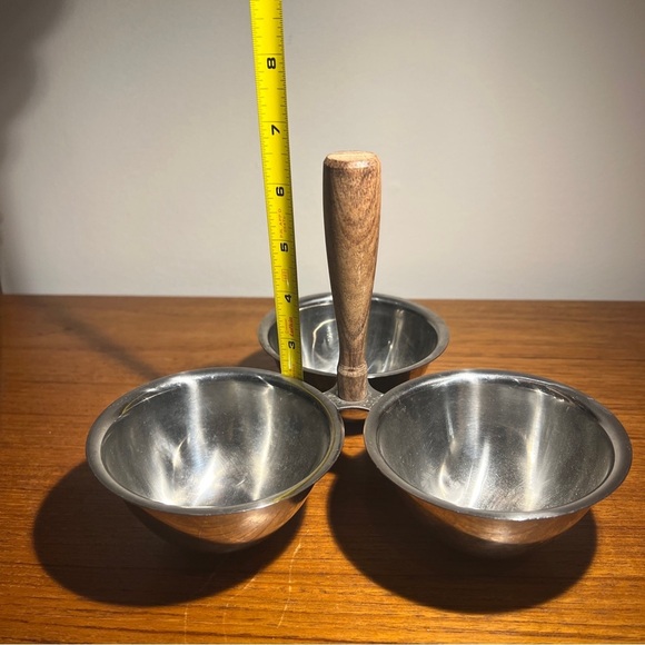 Vintage 18-8 Stainless Steel 3 Bowl mcm Condiment Serving Trio Wood Handle - Picture 8 of 9